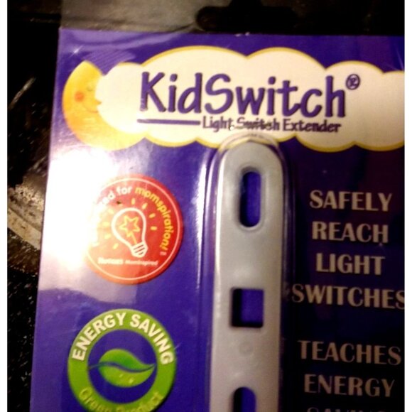 New KidSwitch two (2) pack glow in the dark award winning light switch extender - Picture 4 of 8
